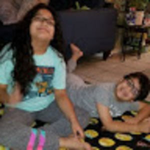 Meet your Posher, Juana maria